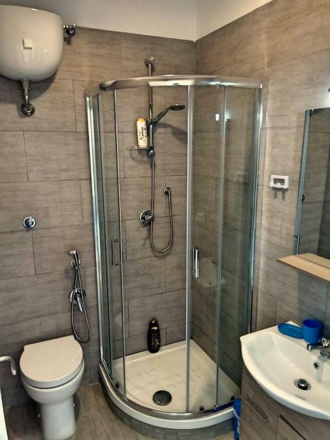 B&B da Roberto Napoli Bagian luar foto